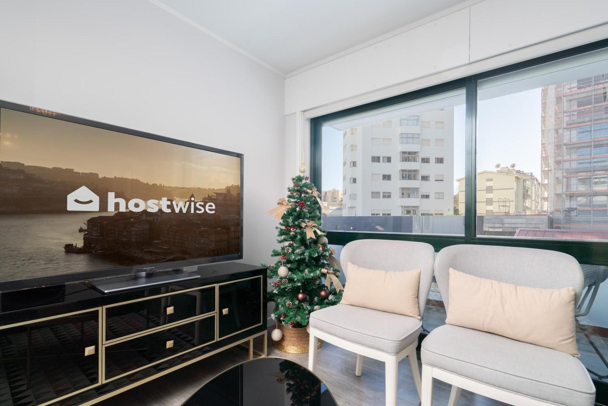 Apartment Host Wise - Elegant Spacious Flat W Balcony - Ace Location Vila Nova de Gaia